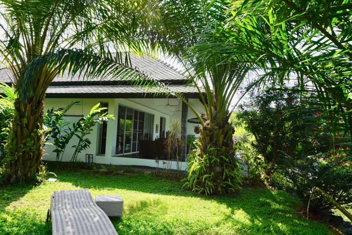 3 bed one storey house for sale in Mae Rim