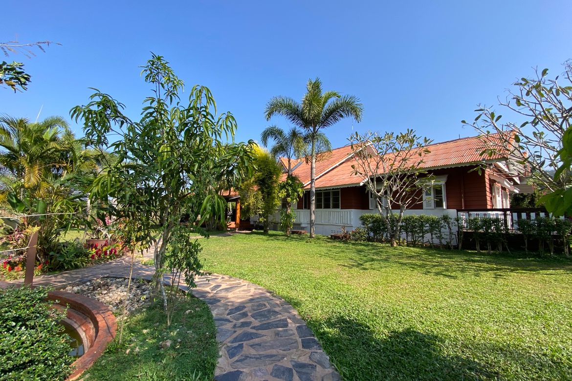 A beautiful teak wooden house for sale in Mae Taeng