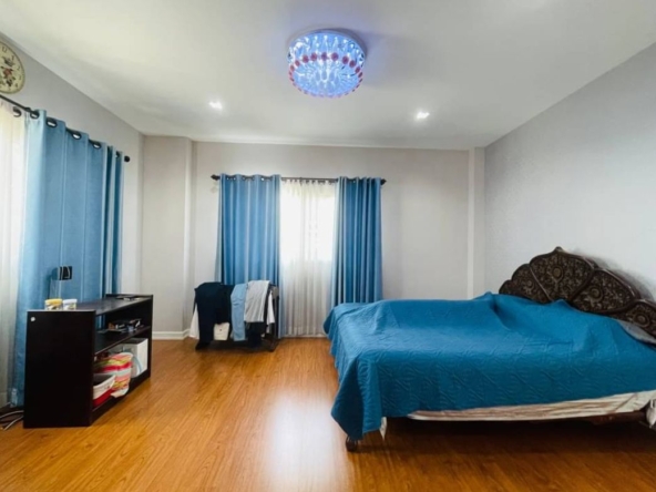 House for sale  Modern Lanna style in a quality project of Chiang Mai