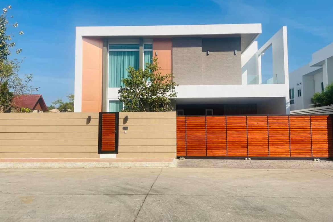 Modern Luxury style