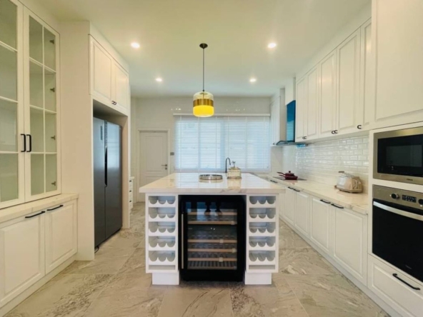 Modern Luxury style