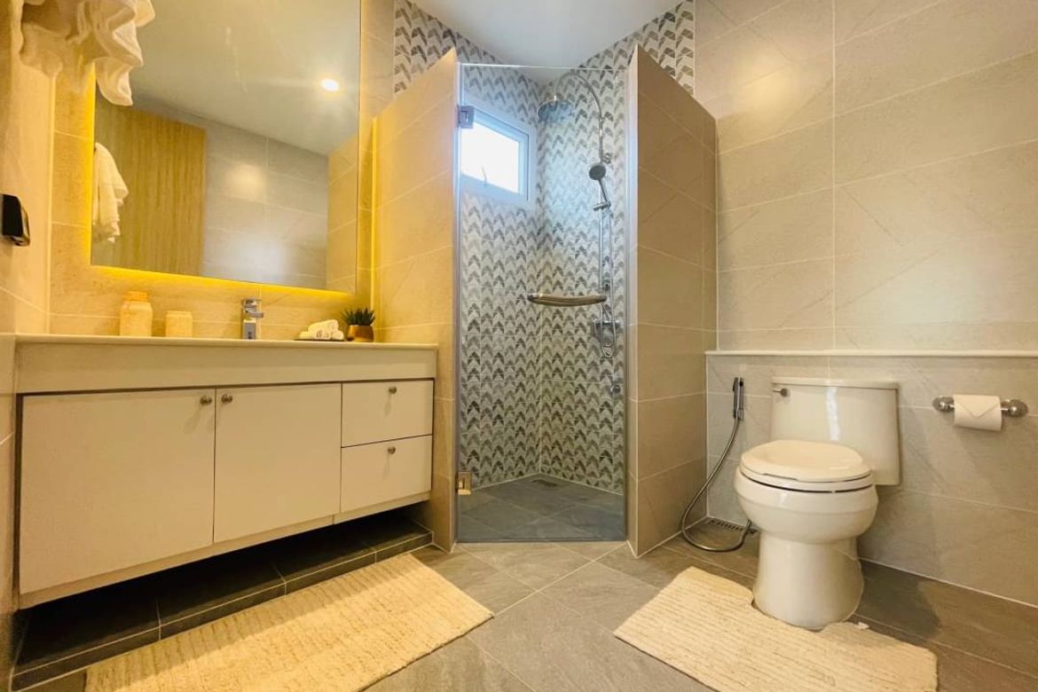 Luxurious detached house for sale