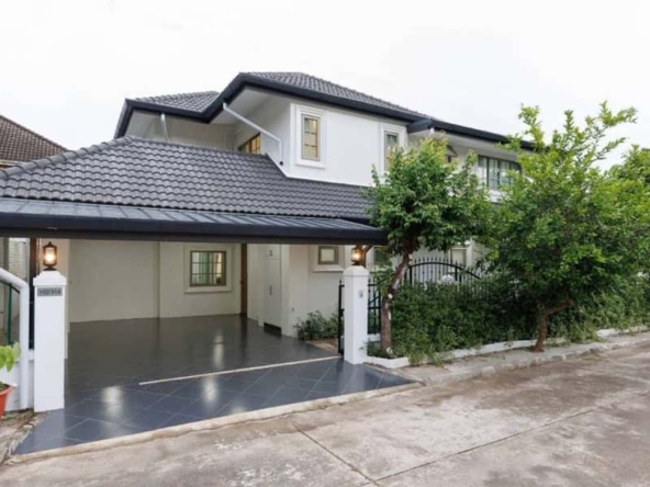 Single house for sale