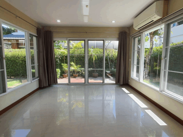 3Bedrooms