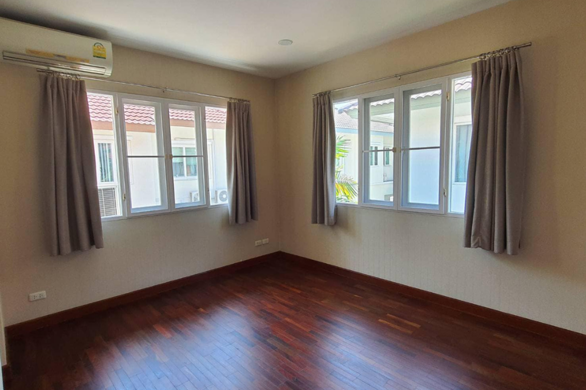 3Bedrooms