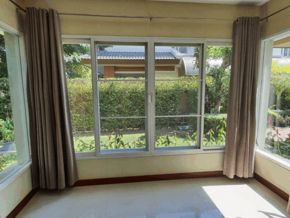 3Bedrooms