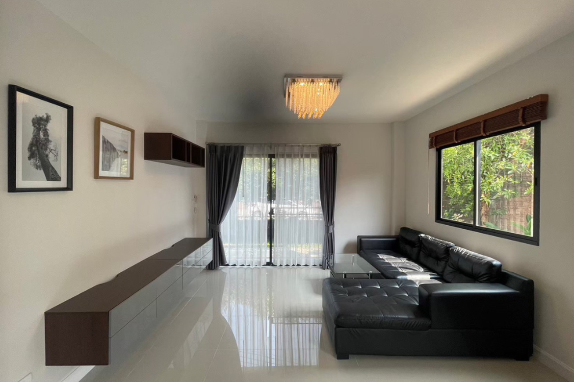 3Bedrooms