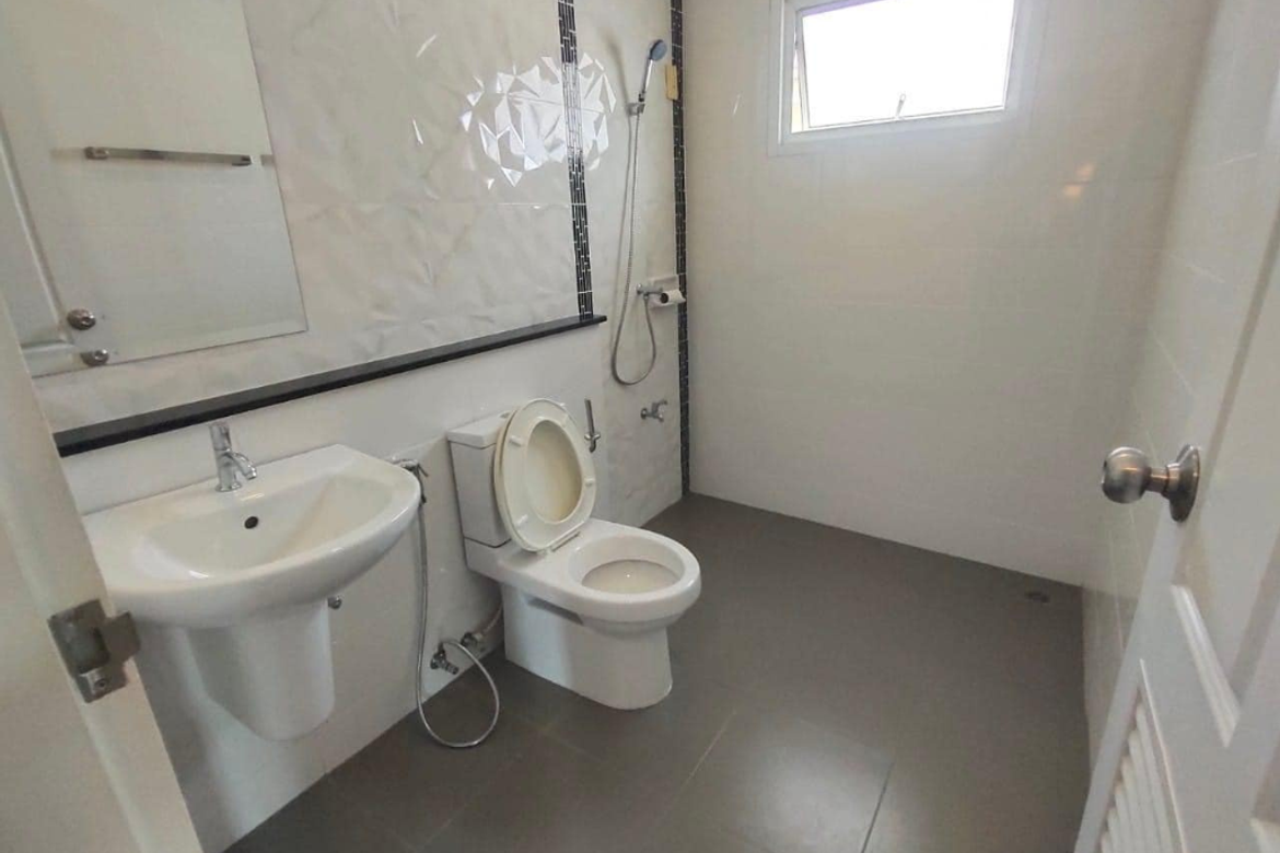 62 Sq.W.