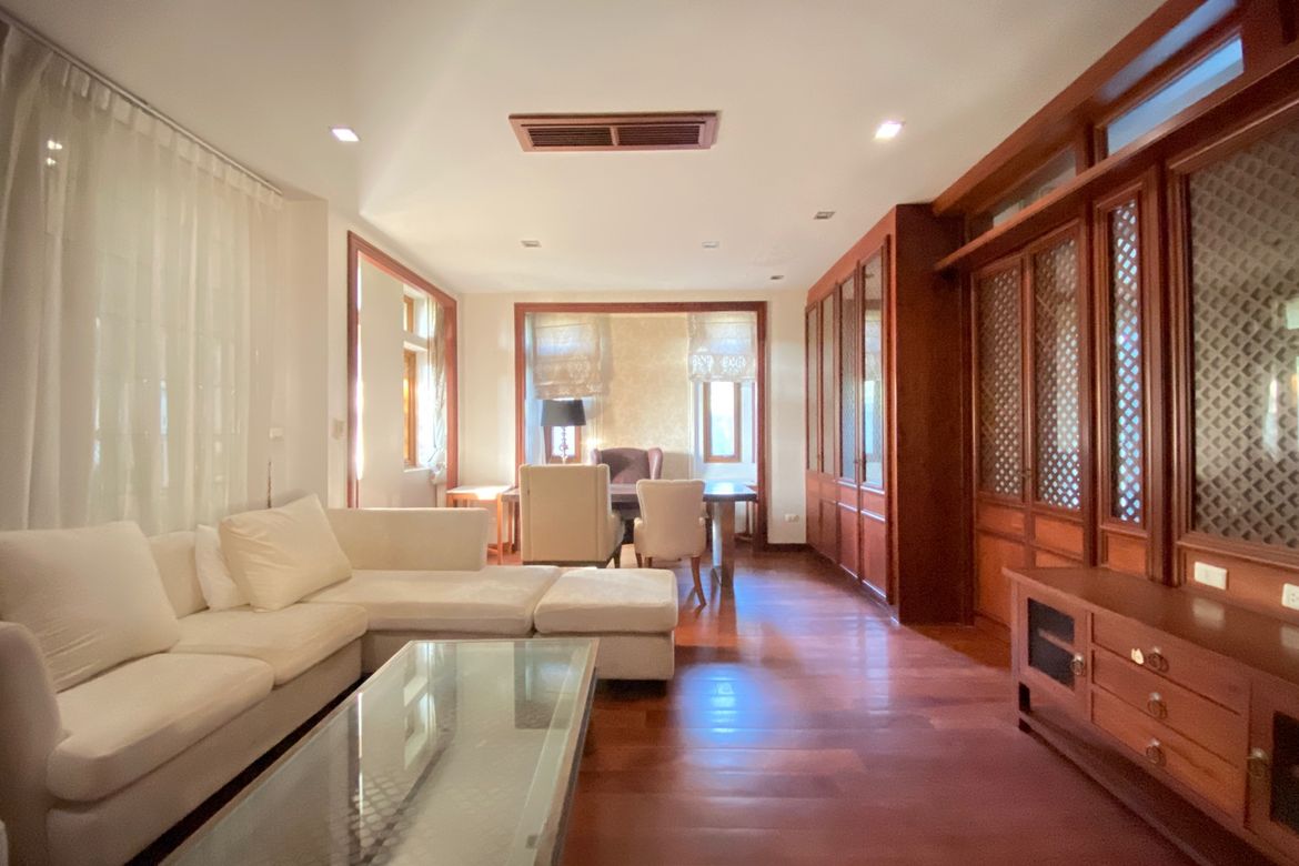 Luxurious home with private pool for sale in Hang Dong