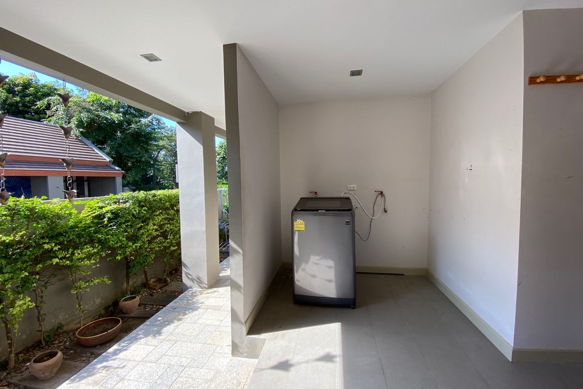 Luxurious home with private pool for sale in Hang Dong