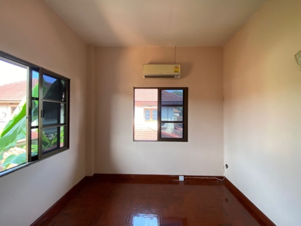 A family home 4 bed for sale in Muang Chiang Mai-P-PHS1055