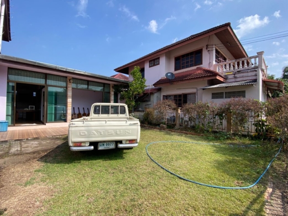 A family home 4 bed for sale in Muang Chiang Mai-P-PHS1055