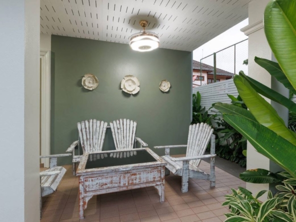 Beautifully Landscaped 5 Bedroom House for Sale in Hang Dong-P-PHS1103