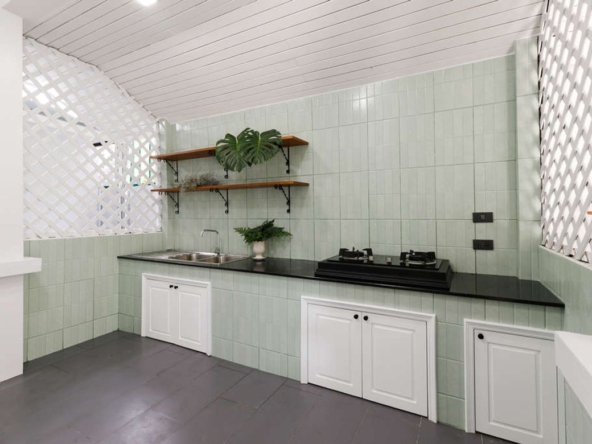 5 Bedroom House for sale-KMP-HSSK6002