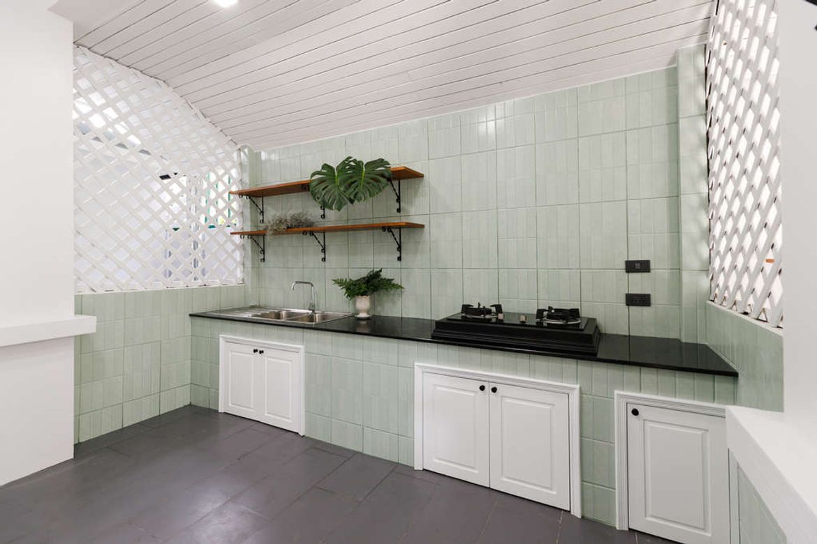 5 Bedroom House for sale-KMP-HSSK6002