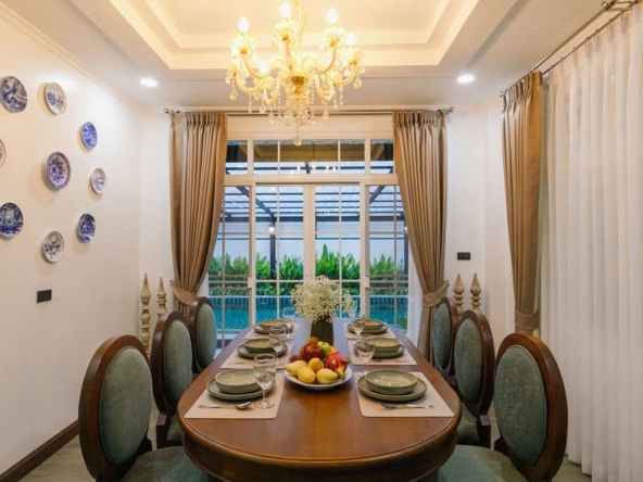 5 Bedroom House for sale-KMP-HSSK6002