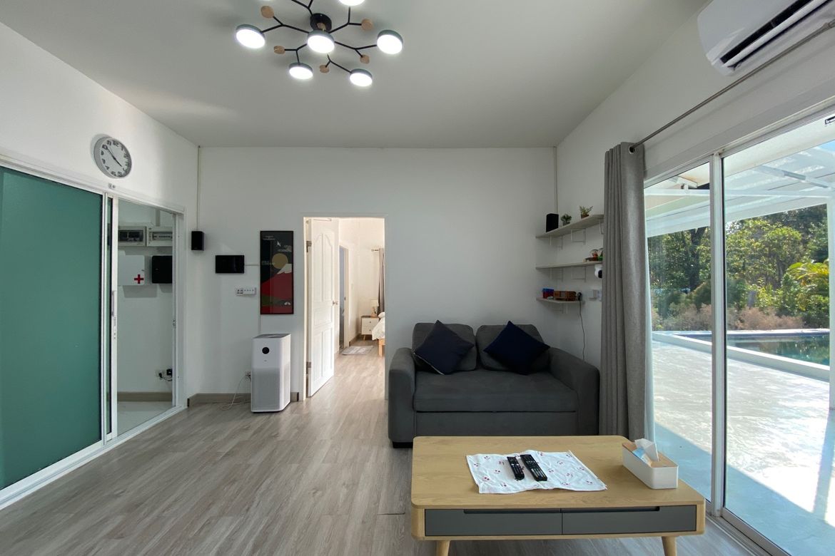 Modern Pool Villa with Mountain Views and Smart Home Features in San Sai