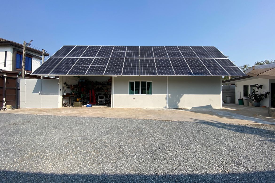 Modern Pool Villa with Mountain Views and Smart Home Features in San Sai