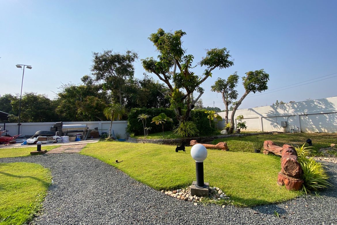 Modern Pool Villa with Mountain Views and Smart Home Features in San Sai