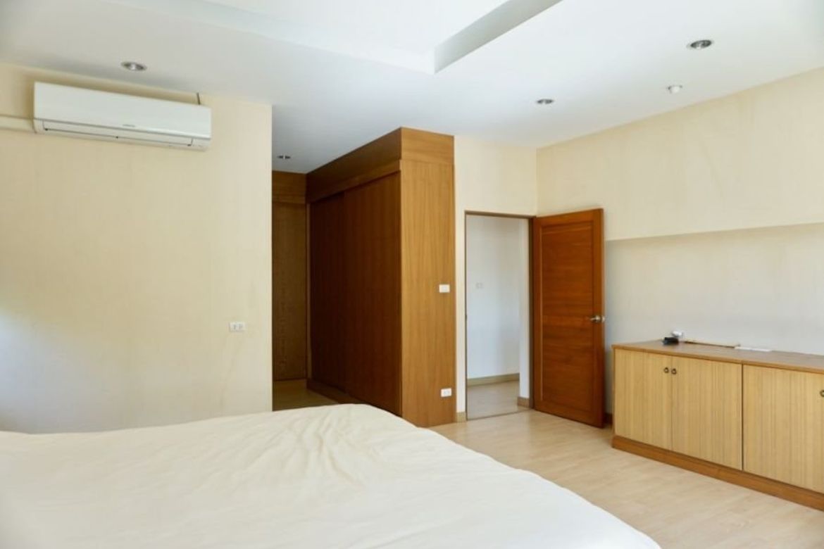 Chiang Mai-P-PHS220