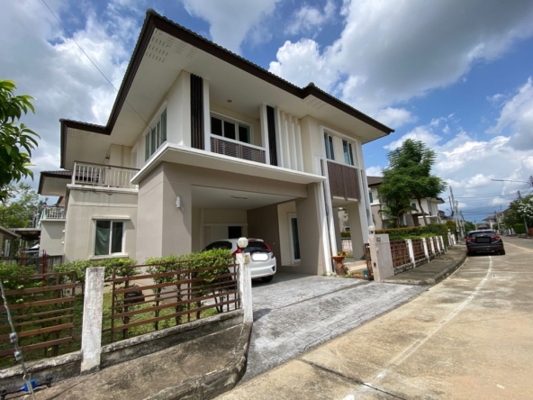 3 bed house for sale in San Sai