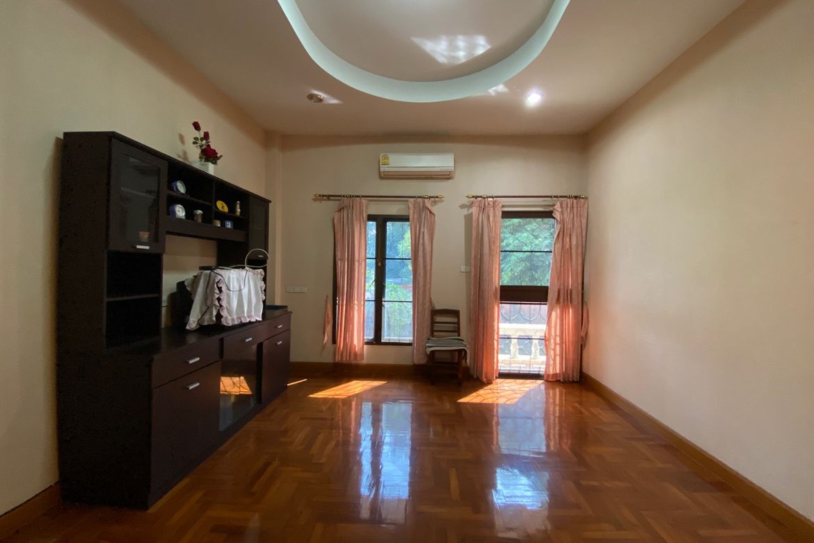 4 bed one storey house for sale near Muang Chiang Mai-P-PHS1025