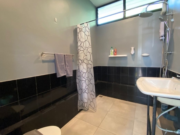A pool villa 3 bed for rent or sale in Hang Dong-P-PHR851