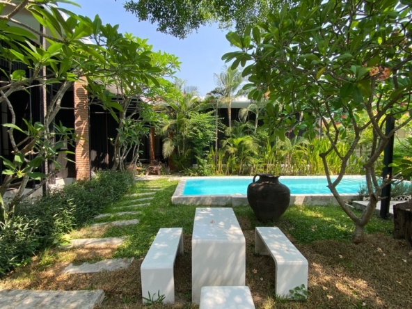 A pool villa 3 bed for rent or sale in Hang Dong-P-PHR851