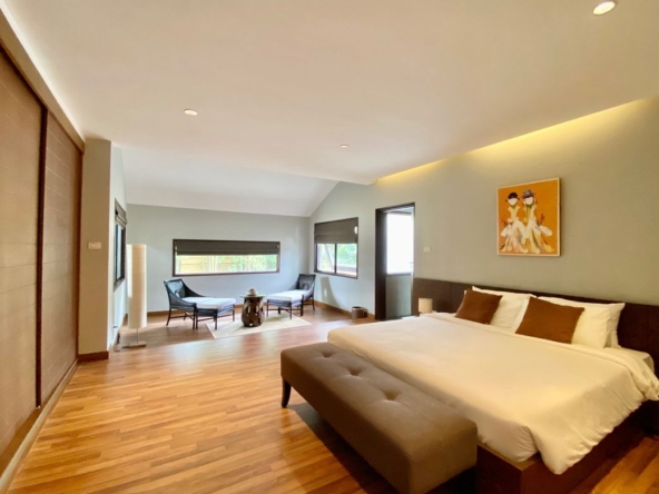 Luxury pool villa for rent or sale in Mae Rim