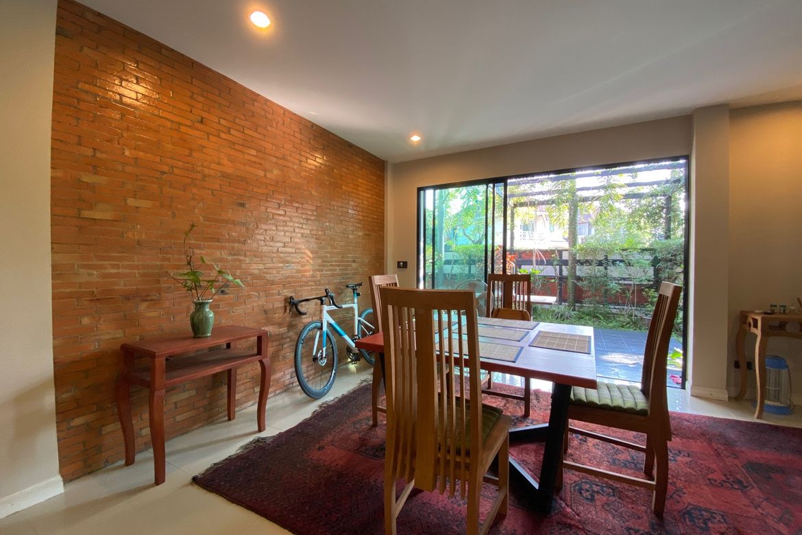 4 Bedroom House for Sale or Short Term Rental in Don Kaew-P-PHS1080