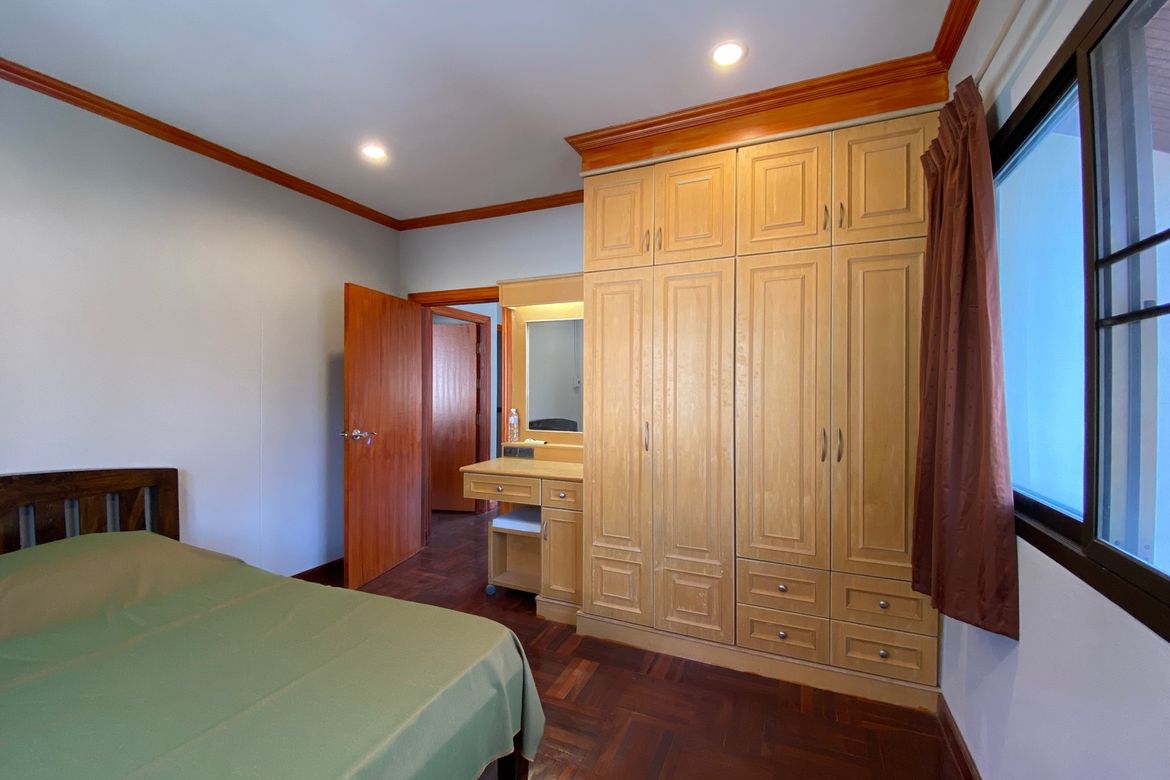 Chiang Mai-P-PHS1082