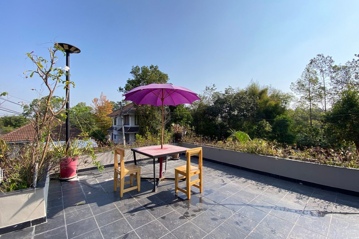 5 bed house for sale or rent as per floor at Don Kaew