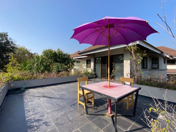 5 bed house for sale or rent as per floor at Don Kaew