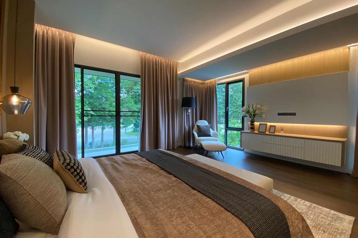 A luxury pool villa with 3 bed for rent or sale in Mae Rim