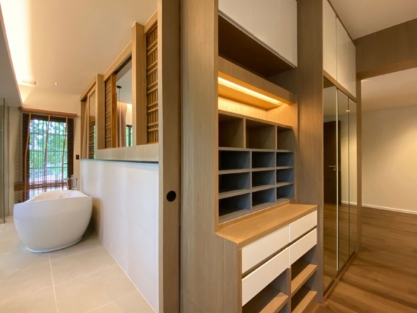 A luxury pool villa with 3 bed for rent or sale in Mae Rim