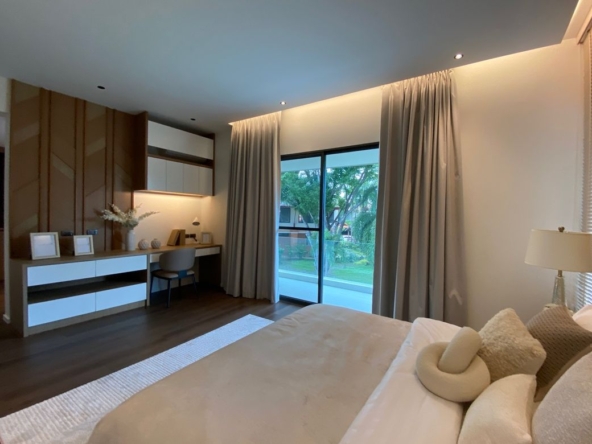 A luxury pool villa with 3 bed for rent or sale in Mae Rim
