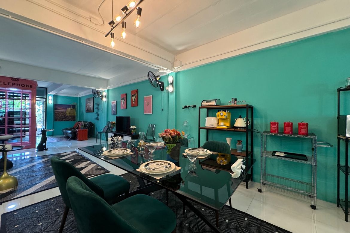 A unique modern townhome for rent or sale in Muang Chiang Mai-P-PHS485