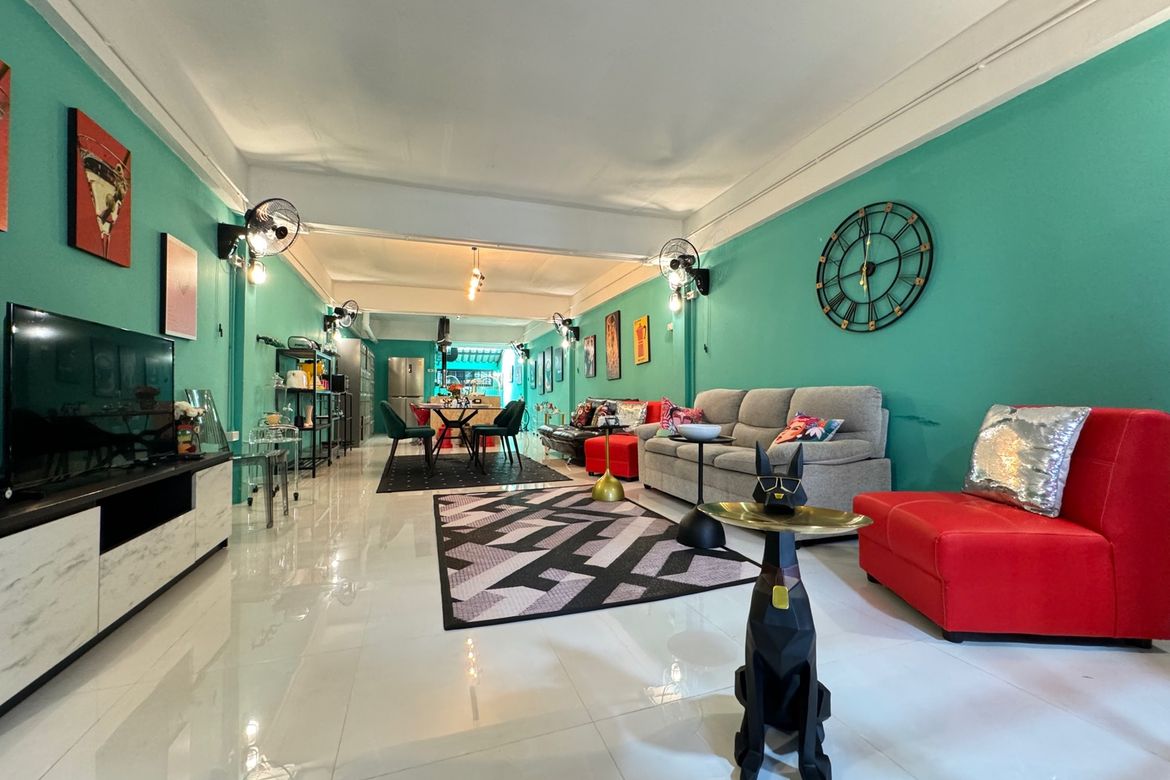 A unique modern townhome for rent or sale in Muang Chiang Mai-P-PHS485