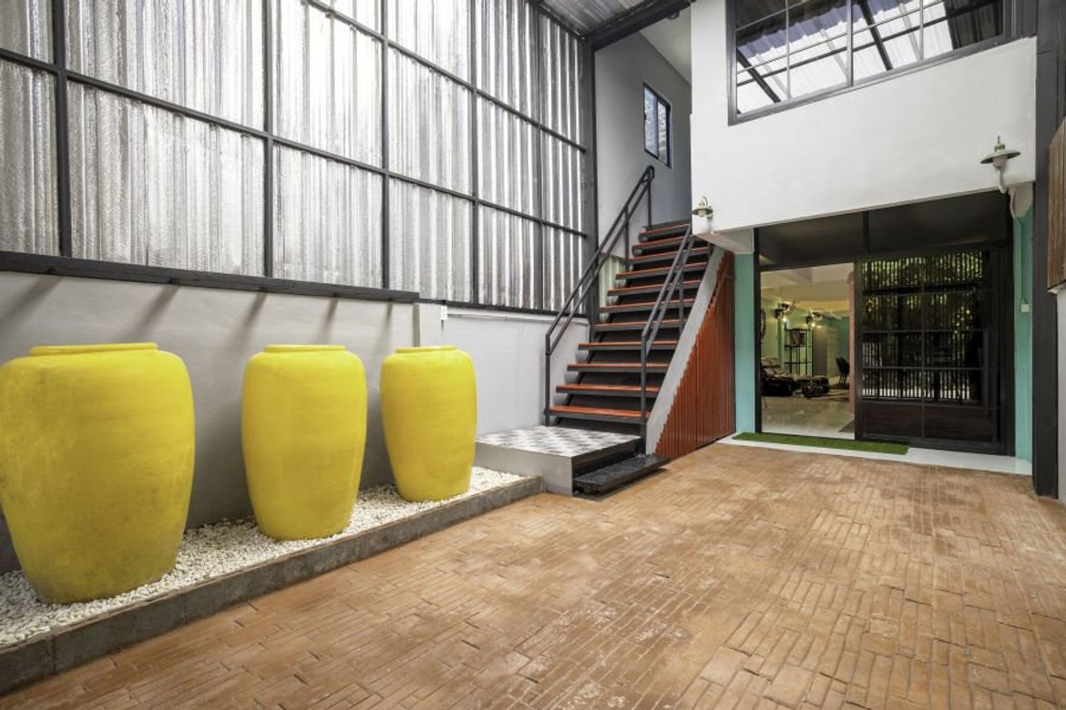 A unique modern townhome for rent or sale in Muang Chiang Mai-P-PHS485