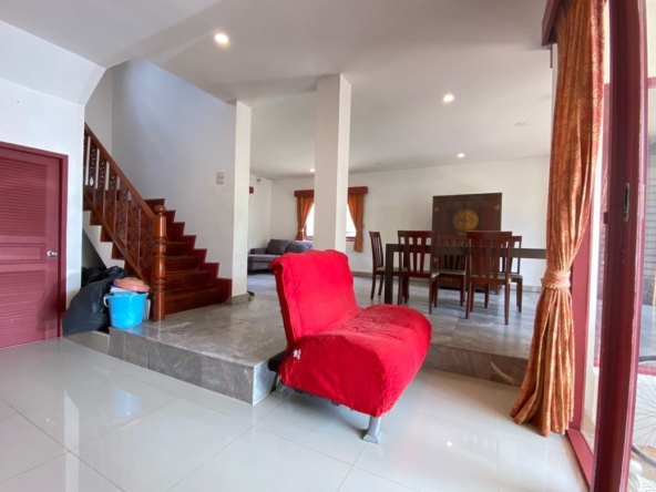 3 storey townhouse for sale near Chiang Mai University