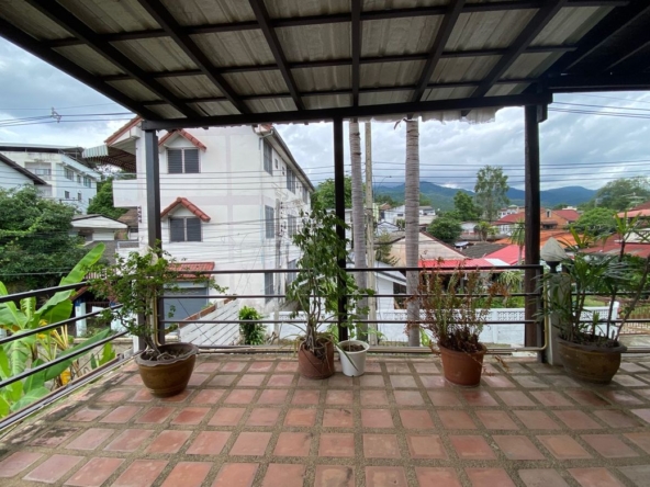 3 storey townhouse for sale near Chiang Mai University