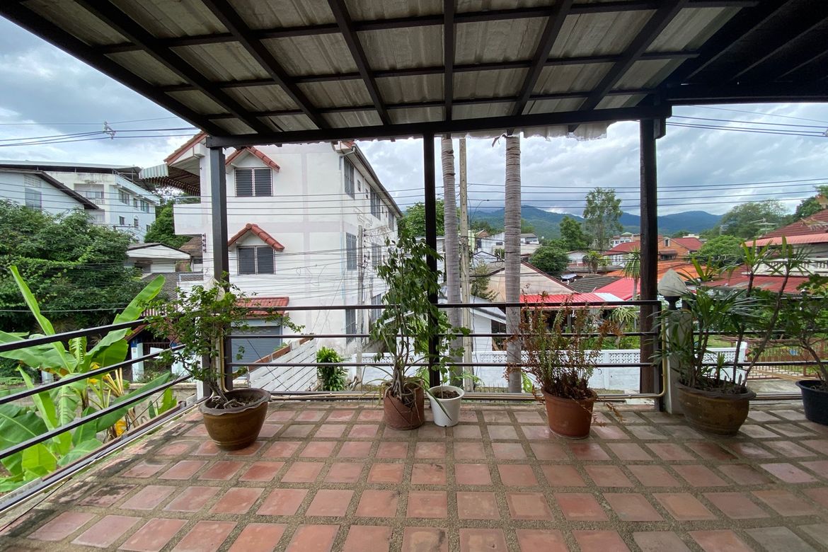 3 storey townhouse for sale near Chiang Mai University