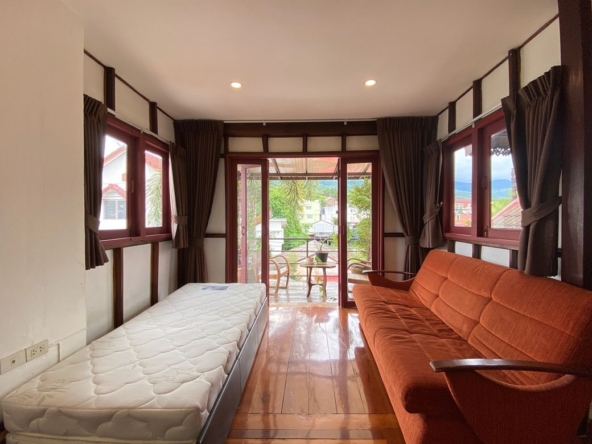 3 storey townhouse for sale near Chiang Mai University