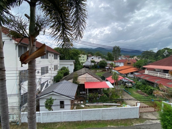 3 storey townhouse for sale near Chiang Mai University