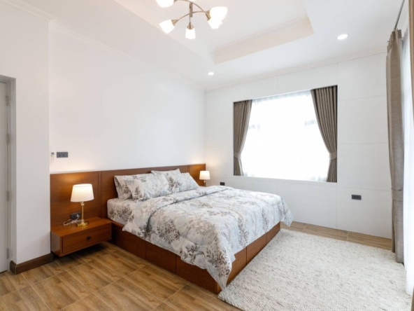 6 Bedroom Pool Villa for Sale and Rent in Chiang Mai-P-PHS1095