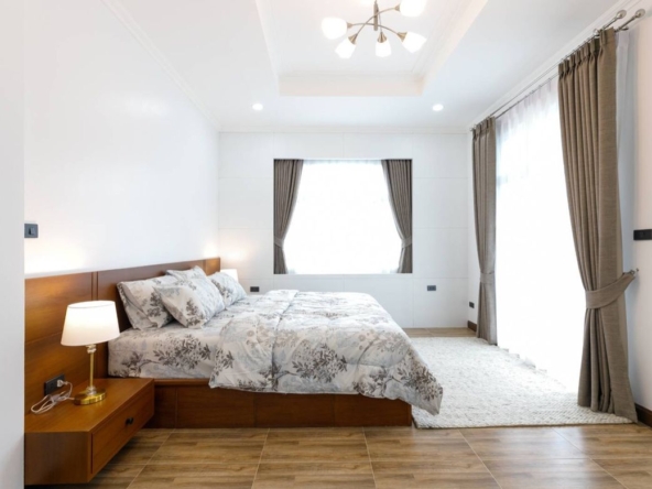 6 Bedroom Pool Villa for Sale and Rent in Chiang Mai-P-PHS1095