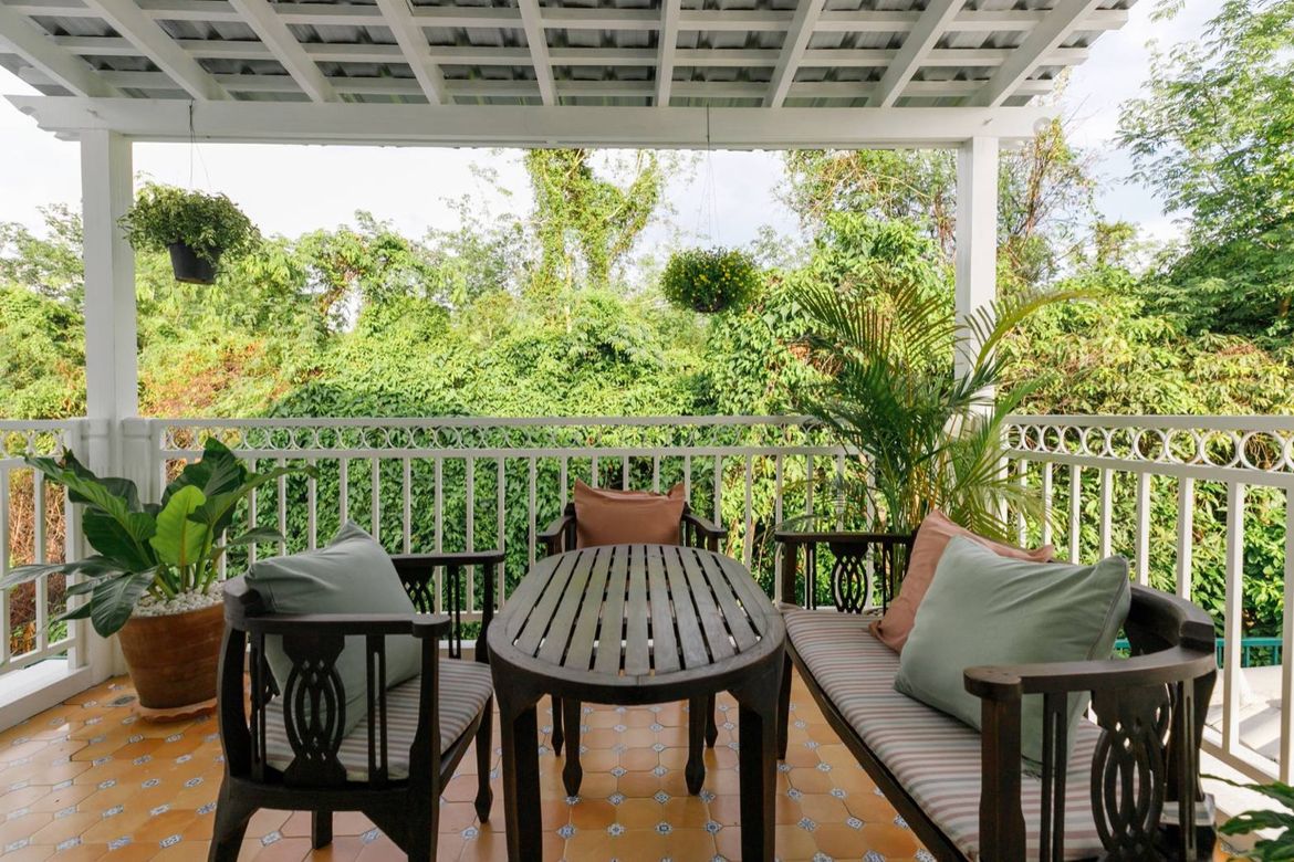 6 Bedroom Pool Villa for Sale and Rent in Chiang Mai-P-PHS1095