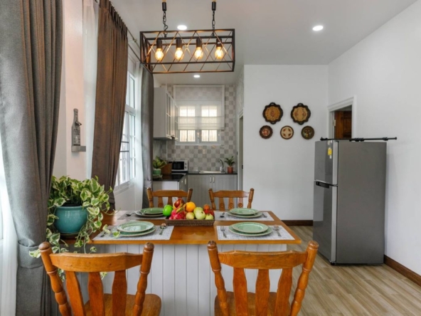 6 Bedroom Pool Villa for Sale and Rent in Chiang Mai-P-PHS1095