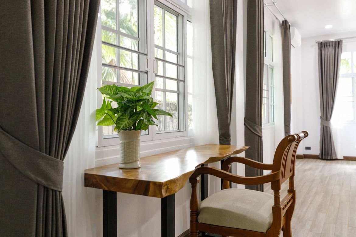 6 Bedroom Pool Villa for Sale and Rent in Chiang Mai-P-PHS1095