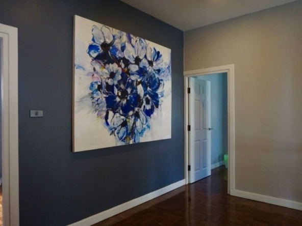A modern house with pool for rent or sale in San Sai